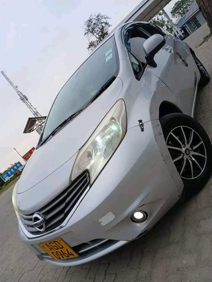 classifieds/cars nissan