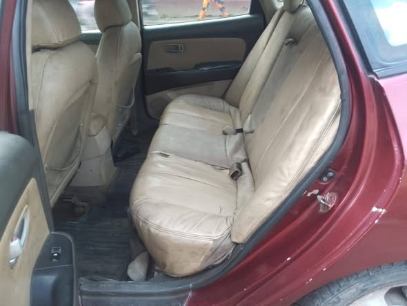 A picture of Hyundai Elantra 08