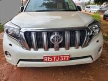 A picture of Toyota LandCruiser Tx 2014 modal 2 7cc push to start