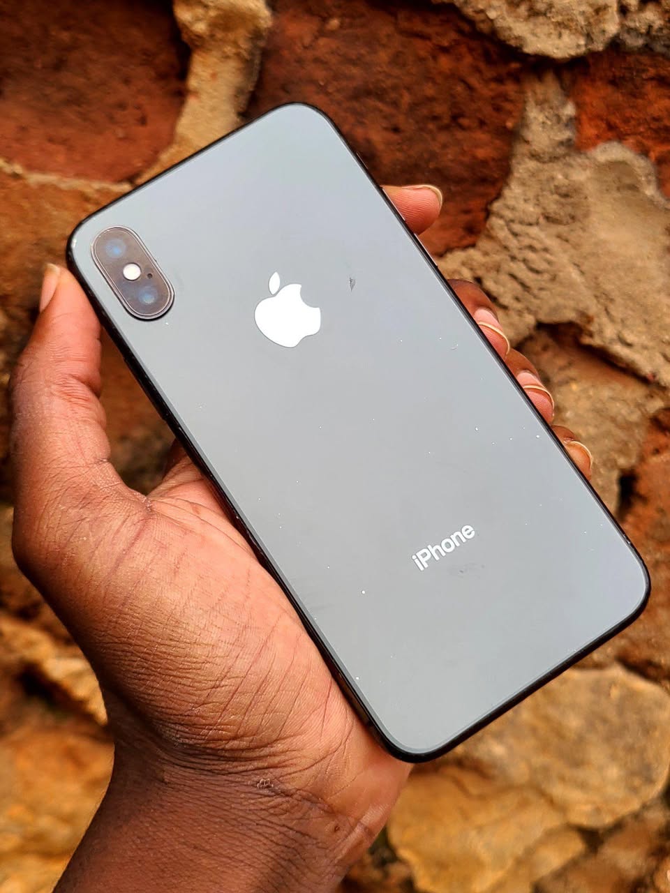 A picture of Iphone x