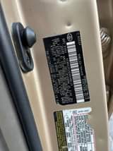A picture of This is Camry 2007 model XLE with thumb start drive