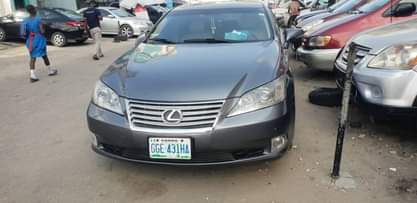 A picture of Lexus Es350 2012