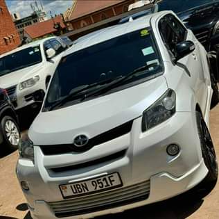 A picture of 2009 Toyota ist