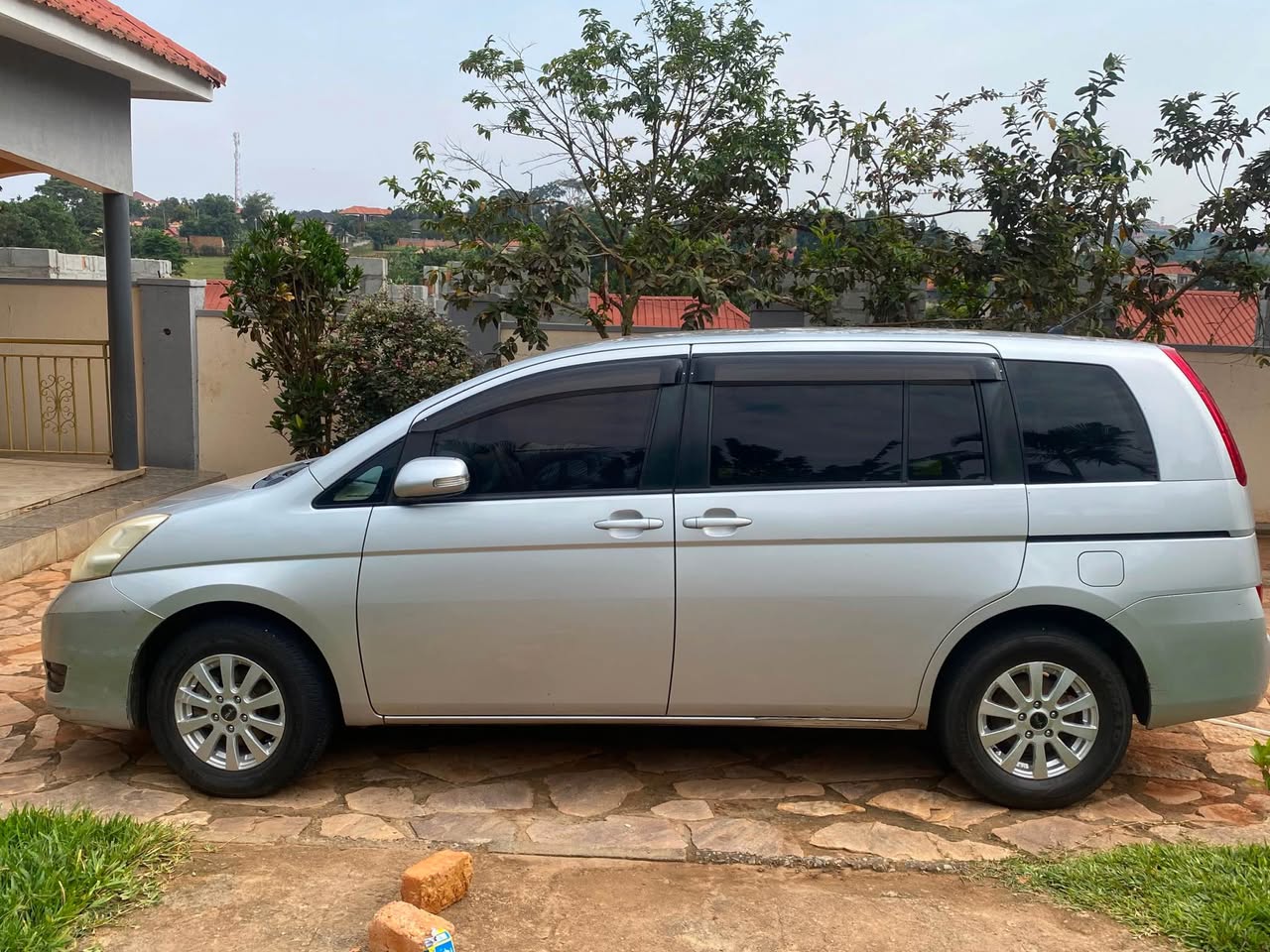 A picture of Isis at 22m call 0703457898