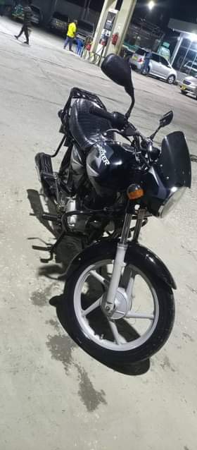 A picture of Boxer BM 125