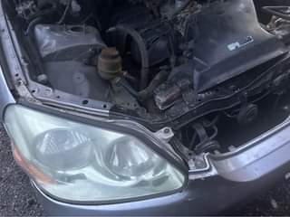 A picture of Toyota grand mak 2