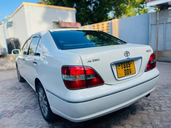 A picture of Toyota Brevis