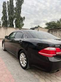 A picture of crown new model