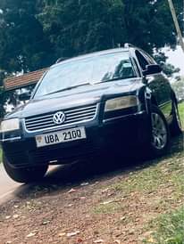 A picture of Volkswagen Golf passat