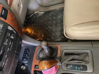 A picture of LEXUS GX470 2003