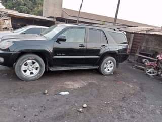 A picture of 2004 Toyota 4Runner Limited