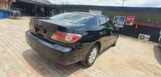 A picture of 2003 2004 es300