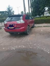 A picture of Lexus Rx330 Everything working perfectly 5 4 buyer Settle Location