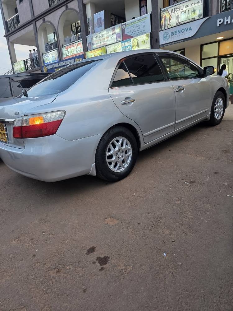 A picture of Toyota premio 1.8cc 2010