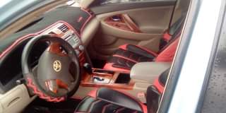 A picture of Toyota Camry V4 XLE 2009 First body Gear automatic transmission
