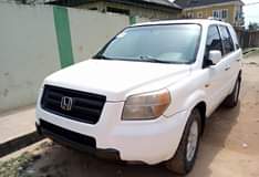 A picture of Honda pilot 07