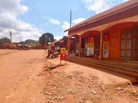 A picture of Shops plus double room behind
