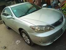 A picture of Toyota Camry year 04 first body Tok standard V6 engine