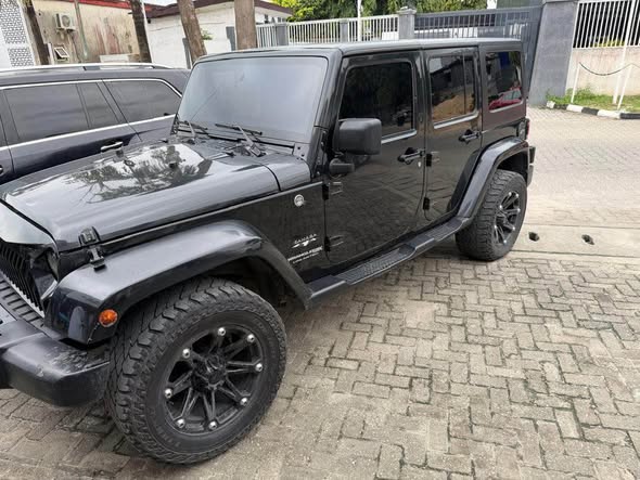 A picture of Wrangler Sahara 2018 model 2023 entry Used but not registered