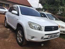 A picture of Toyota RAV4 26m