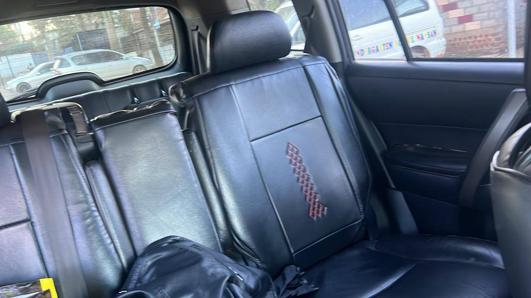 A picture of Toyota Kuluger 2010 model