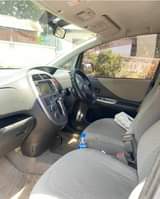 A picture of Toyota Ractis DJG