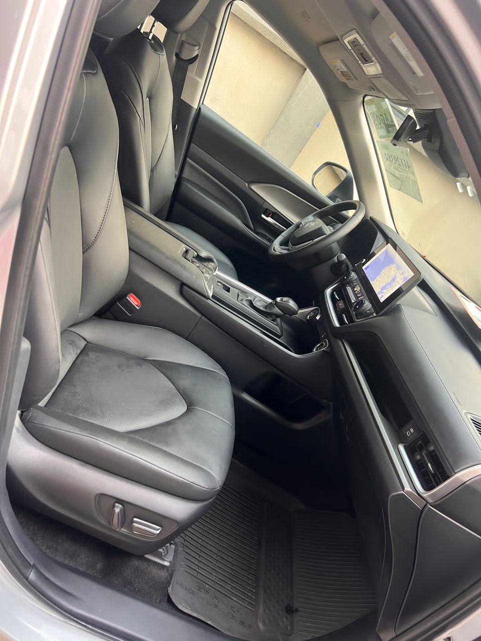 A picture of AWOOF AWOOF DEAL VERY GOOD DEAL 2024 GRAND HIGHLANDER XLE