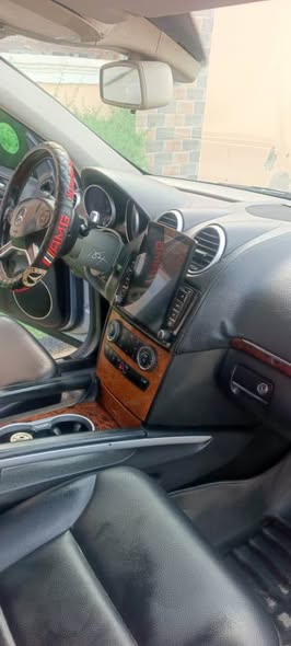 A picture of Registered Mercedes Benz ML 350 2010 6m