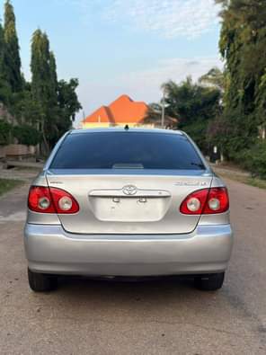 A picture of FOR SALE EXTREMELY CLEAN USED TOYOTA COROLLA LE 2005 MODEL
