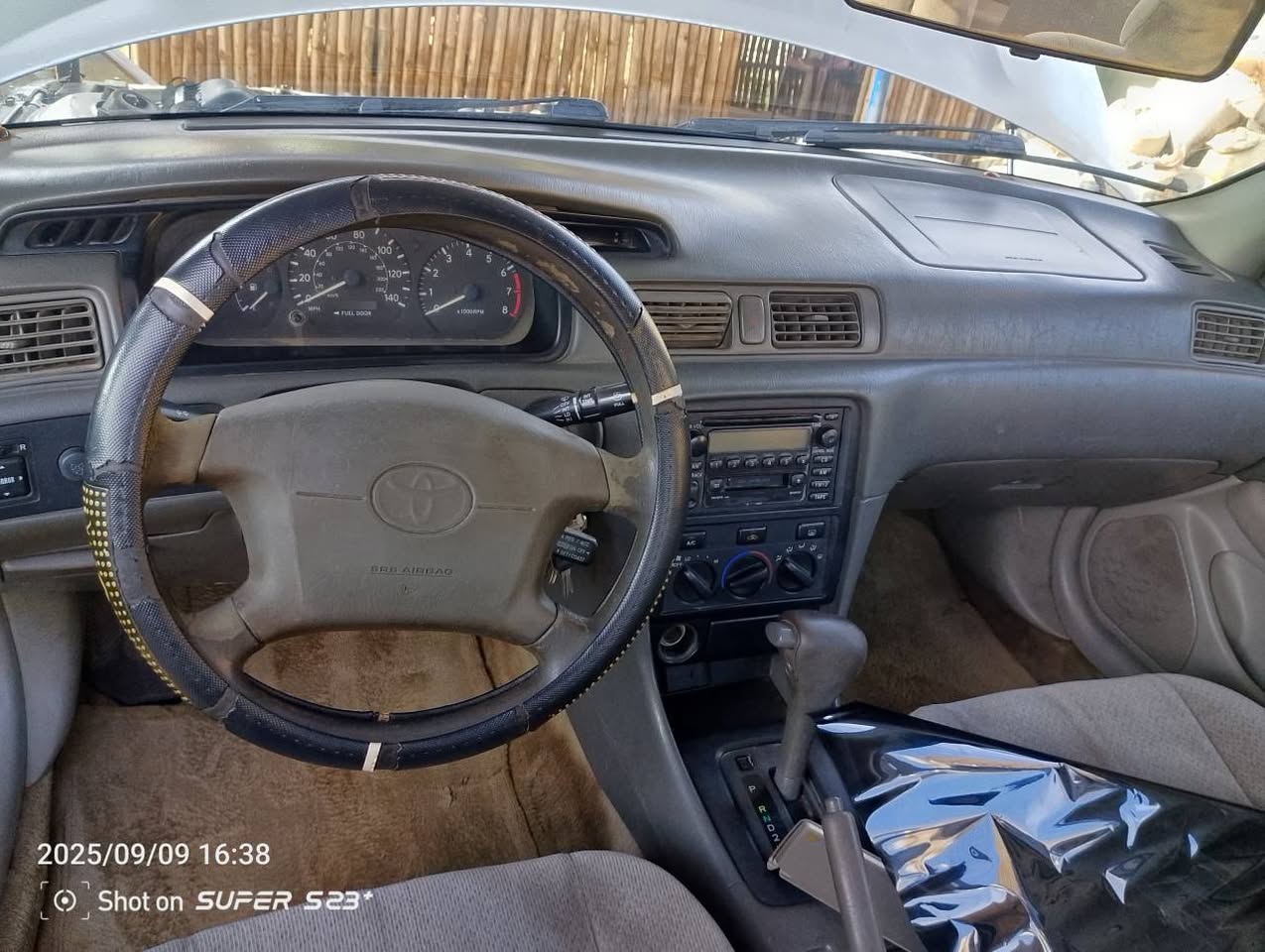 A picture of TOYOTA CAMRY DROP LIGHT