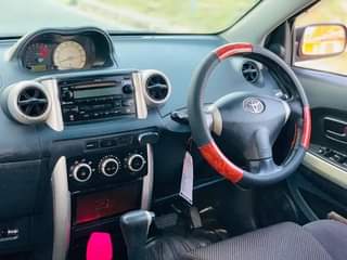 A picture of TOYOTA IST