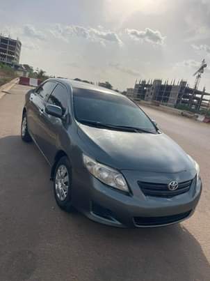 A picture of Neatly used 2010 Toyota Corolla LE available for sale