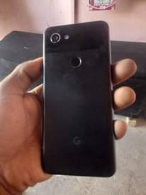 A picture of Google pixel 3a 80000 0718130973