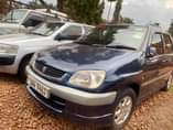 A picture of Toyota raum 2003
