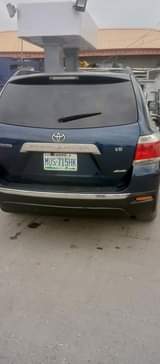 A picture of Toyota Highlander 08 upgraded to 0 12