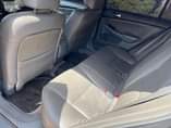 A picture of HELLO CLEAN BELGIUM STANDARD HONDA ACCORD 2006 MODEL registered Sound