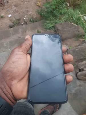 A picture of samsung a12