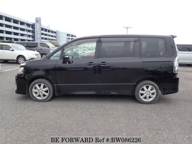 A picture of 2009 Toyota voxy