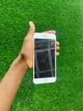 A picture of iPhone 6s Gb64