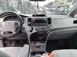 A picture of 2012 Toyota Sienna