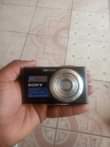 A picture of Iphone 6 plus na Sony digital camera