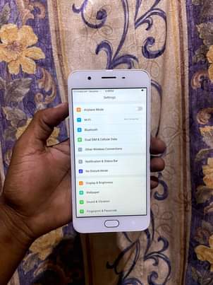 A picture of Oppo A57