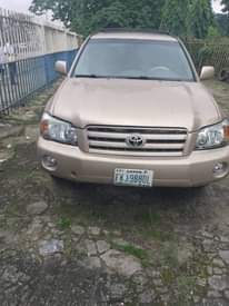 A picture of 2004 Toyota Highlander 2007 100