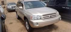 A picture of Neatly used Toyota highland 2005 Model With Duty Buy And