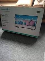 A picture of Hisense led TV inch 40 Full box Tsh 450 000