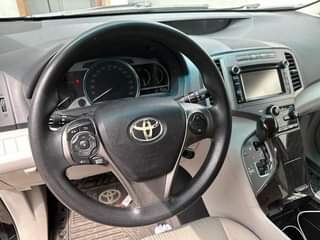 A picture of TOYOTA VENZA YEAR 2014 Entry 2022