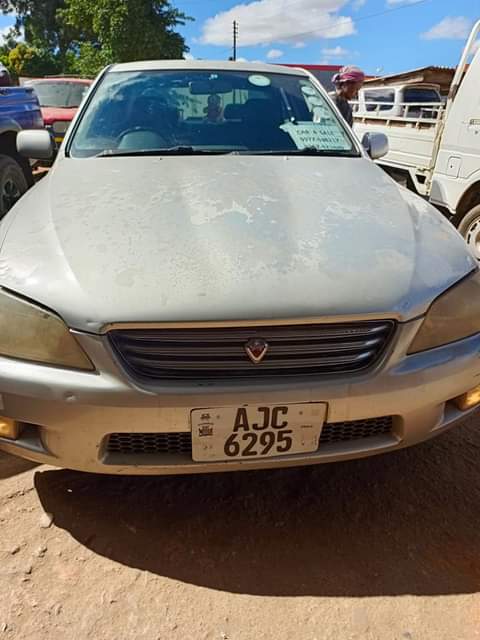 used toyota altezza