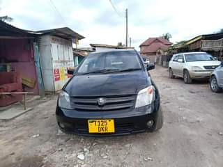 A picture of TOYOTA IST IMENYOOKA 0788167284