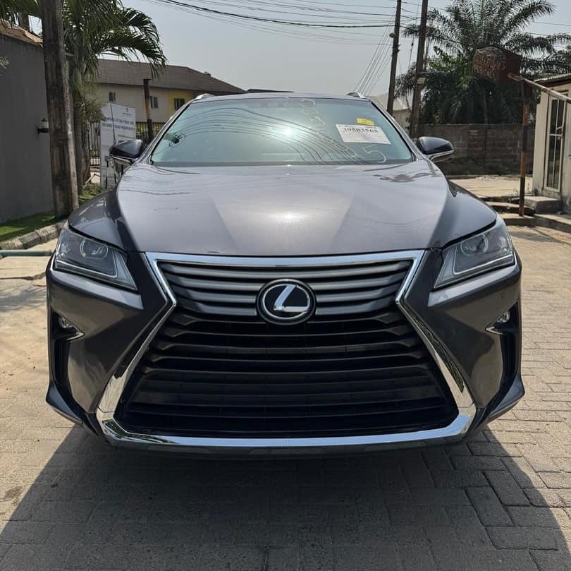 A picture of FOREIGN USED 2016 LEXUS RX350
