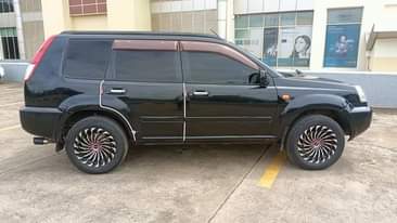 A picture of Nissan extrail